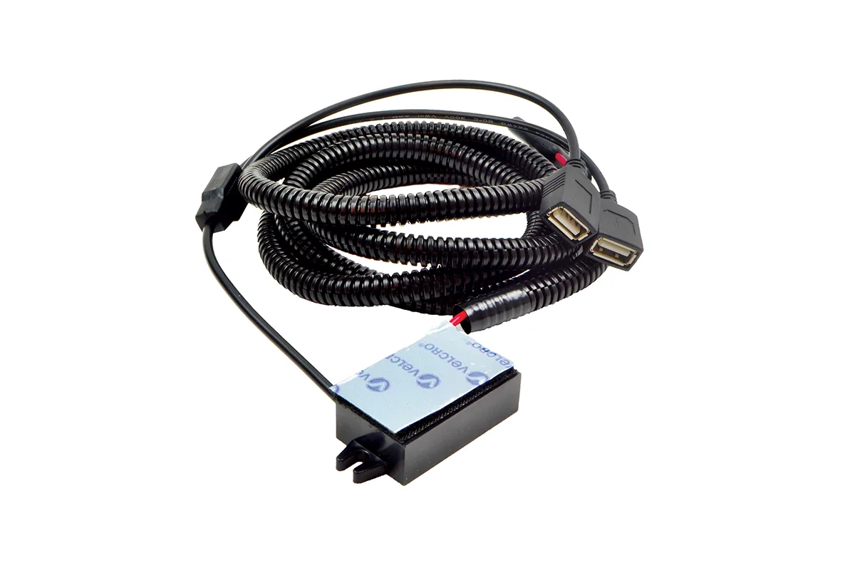 UNIVERSAL USB (MUST BE WIRED INTO 12-14.5V DC REGULATED SYSTEM)
